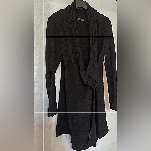 ⭐️OSKA⭐️TUNIC ASYMMETRICAL CUT WRAP SWEATER W/TIES TO SECURE @WAIST SIZE SMALL - Picture 2 of 12